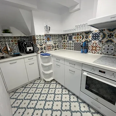 Apartamento суперцентър чисто нов *